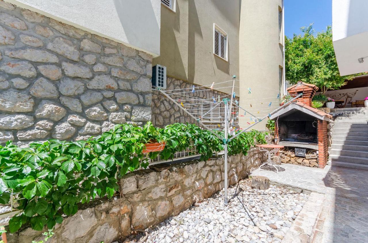 Apartments Zora Starigrad Paklenica Ngoại thất bức ảnh