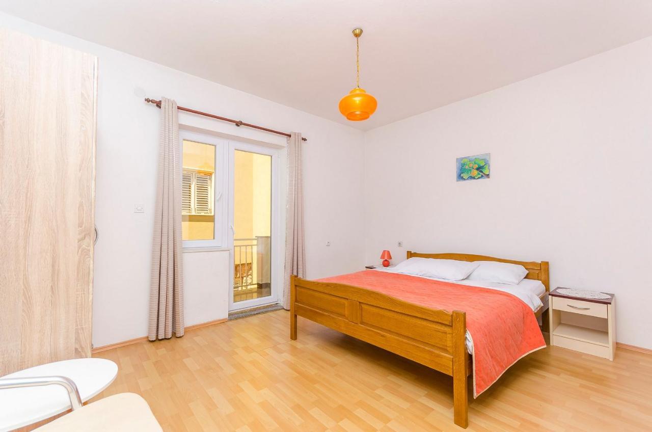 Apartments Zora Starigrad Paklenica Ngoại thất bức ảnh