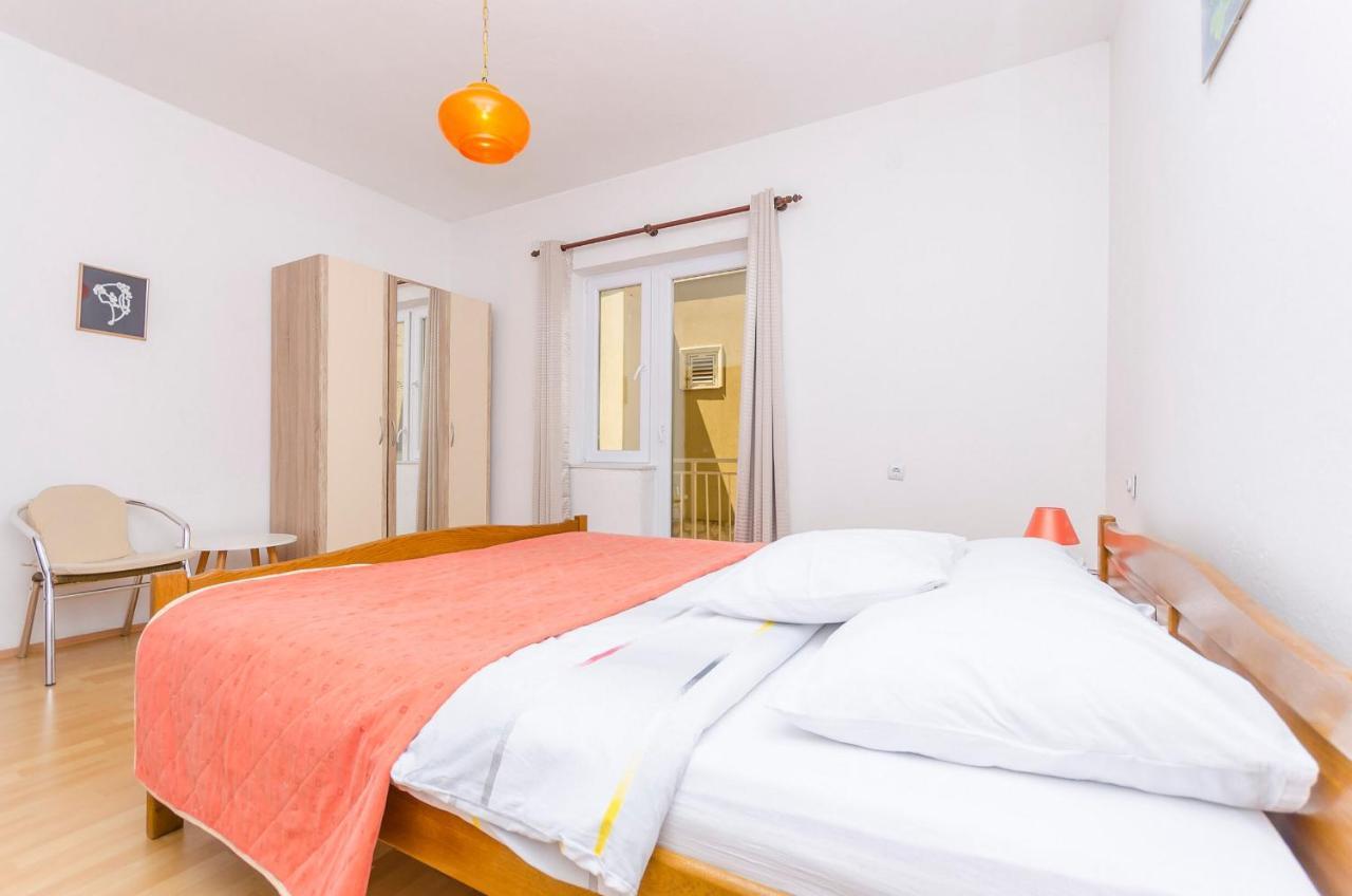 Apartments Zora Starigrad Paklenica Ngoại thất bức ảnh