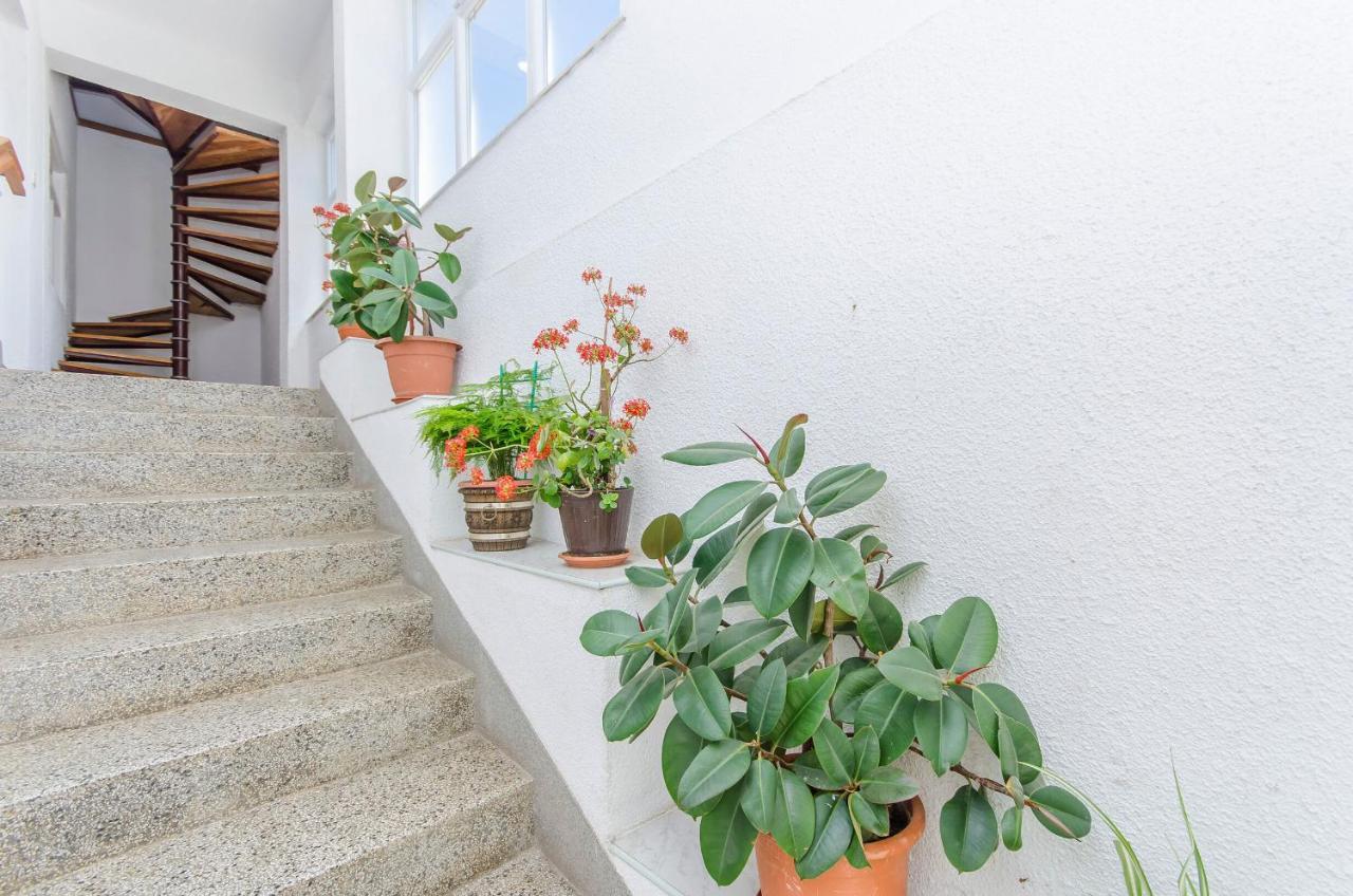 Apartments Zora Starigrad Paklenica Ngoại thất bức ảnh