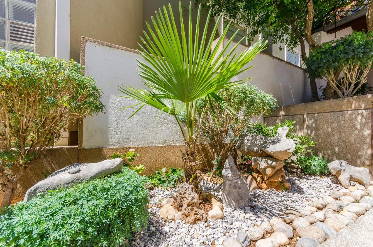 Apartments Zora Starigrad Paklenica Ngoại thất bức ảnh